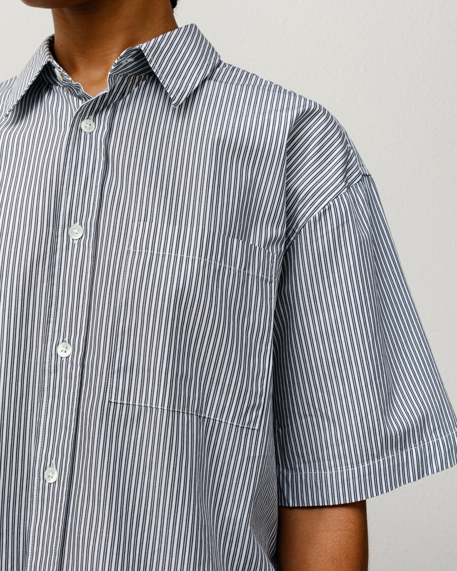 Škatlasta majica ss 8 ball stripe